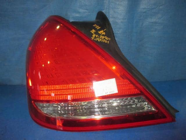 Left Tail Light NISSAN Teana 2003 UA-J31 — photo 1