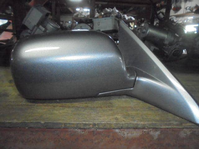 Right Side Mirror HONDA Accord 2001 GH-CF3 — photo 1