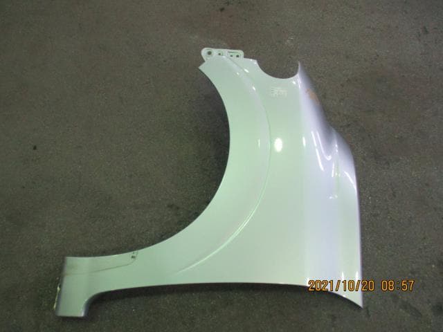 Left Fender Panel DAIHATSU Tanto 2003 UA-L350S — photo 1