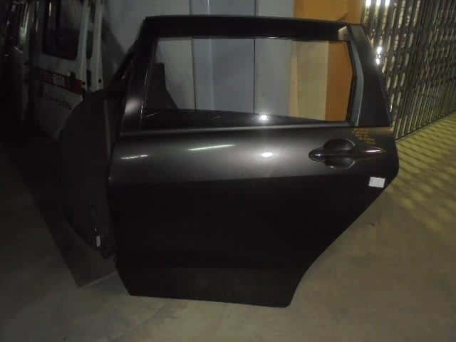 Rear Left Door Assembly HONDA Stream 2006 DBA-RN6 — photo 1