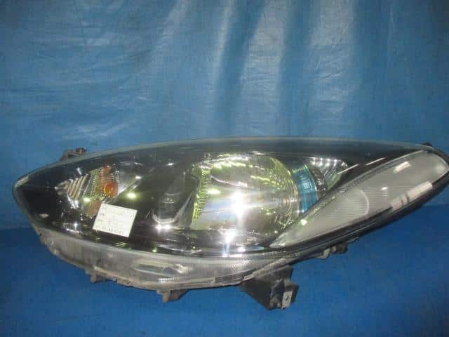 Left Headlight MAZDA Demio 2011 DBA-DEJFS W0128 — photo 1