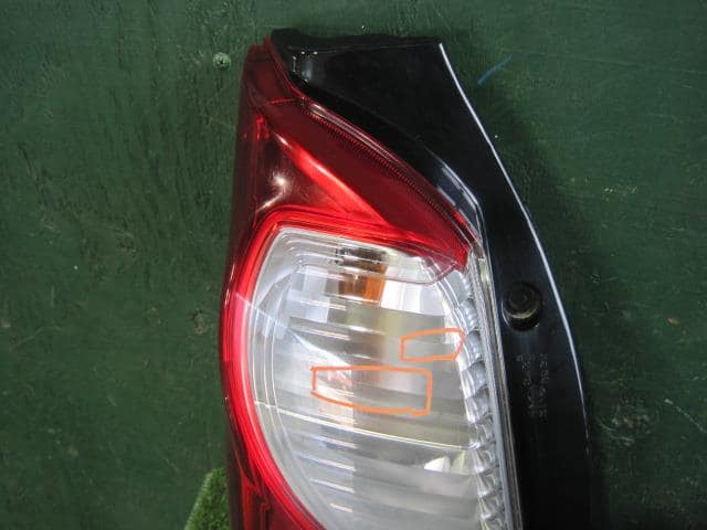 Left Tail Light SUZUKI Alto 2011 DBA-HA25S 3567064L00 — photo 4