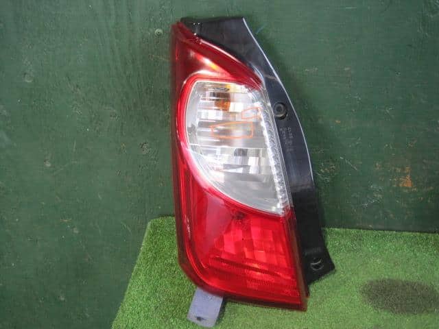 Left Tail Light SUZUKI Alto 2011 DBA-HA25S 3567064L00 — photo 2