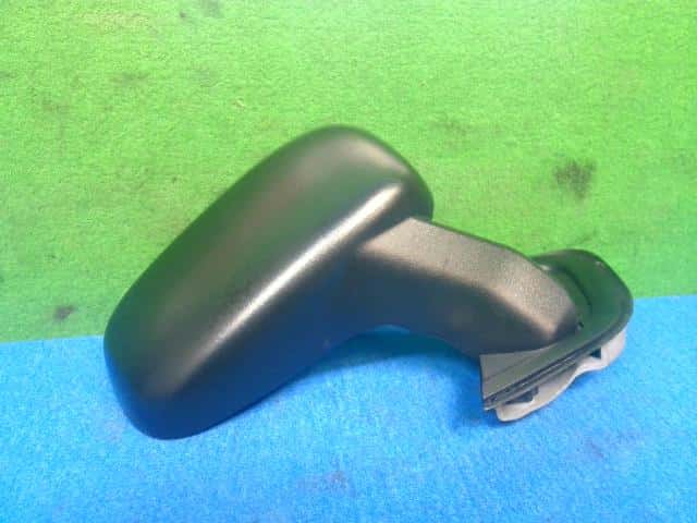 Exterior Parts MITSUBISHI Delica D5 2008 DBA-CV5W — photo 2