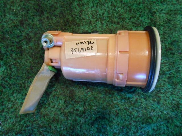 Fuel Pump TOYOTA Mark II Blit 2002 TA-GX110 — photo 1