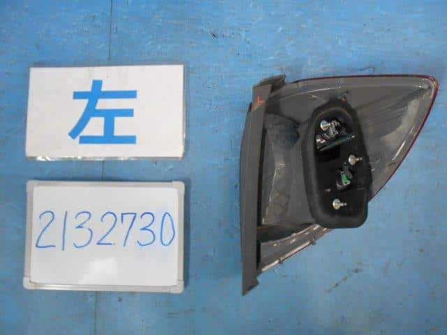 Left Tail Light HONDA Fit 2008 DBA-GE6 — photo 2