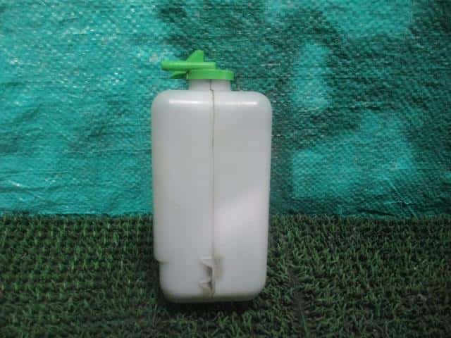 Coolant Tank SUZUKI Every 2009 EBD-DA64V — photo 4