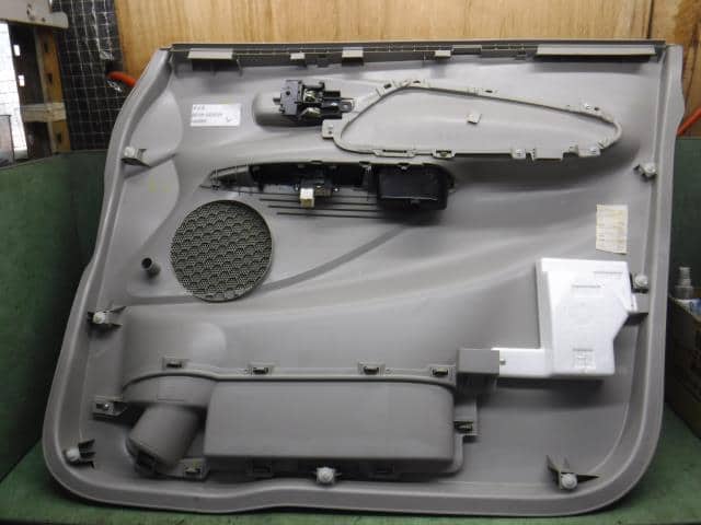 Front Left Door Trim NISSAN Dayz 2015 DBA-B21 — photo 4