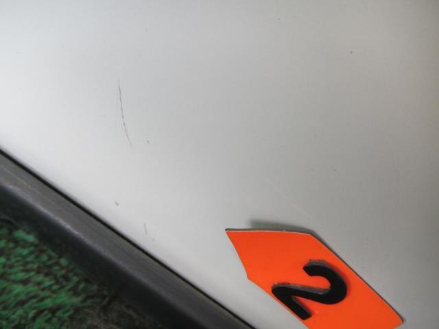 Rear Right Door Assembly TOYOTA Mark II 2000 GF-GX100 — photo 3