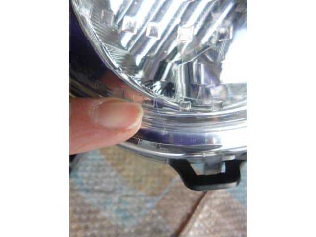 Right Headlight NISSAN Cube 2008 DBA-YZ11 — photo 2