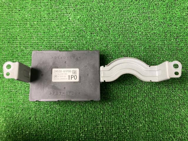 Control Unit SUZUKI Swift 2014 DBA-ZC72S 3953061P00 — photo 1