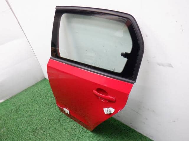 Rear Left Door Assembly VOLKSWAGEN Up! 2014 DBA-AACHY — photo 6
