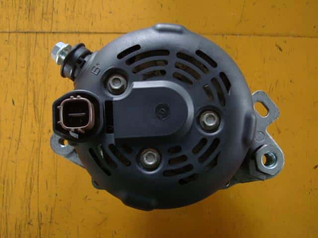 Alternator NISSAN Moco 2015 DBA-MG33 — photo 4