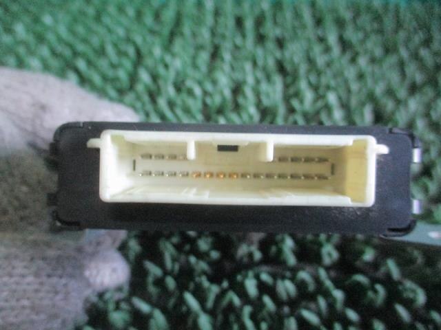 Control Unit TOYOTA vellfire 2008 DBA-ANH20 — photo 3
