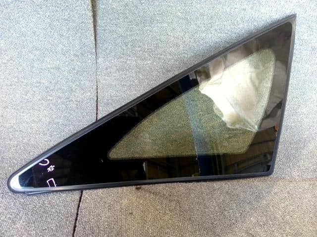 Front Side Windshield TOYOTA Alphard 2008 DBA-ANH20 — photo 1