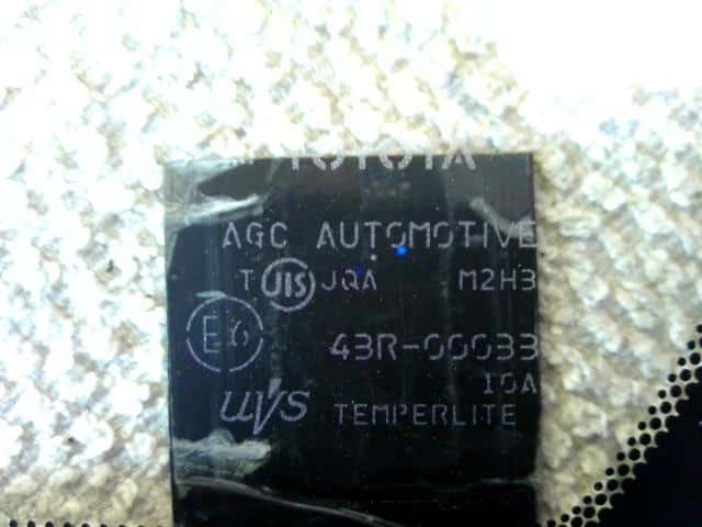 Front Side Windshield TOYOTA Alphard 2008 DBA-ANH20 — photo 4