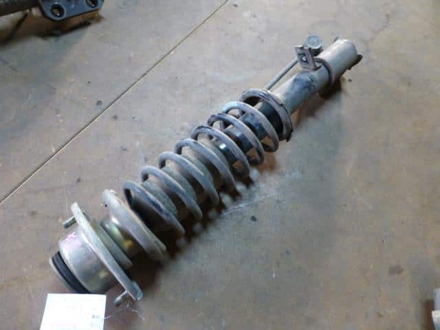 Front Left Strut SUBARU Pleo 2001 TA-RA1 — photo 1