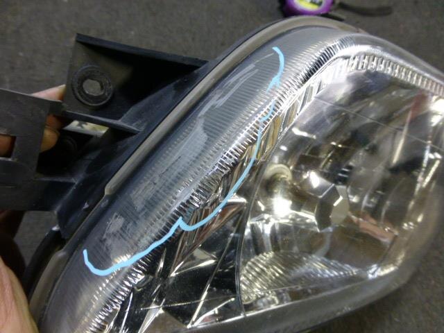 Left Headlight NISSAN Atlas 2001 KG-SR4F23 — photo 2
