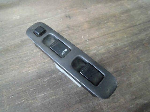 Power Window Switch SUZUKI Alto 1996 E-HA11S — photo 1