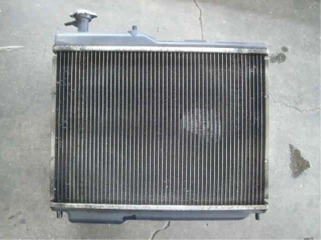 Radiator HONDA Z 1998 GF-PA1 — photo 2