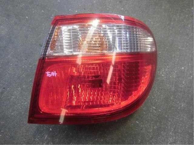 Right Tail Light NISSAN Bluebird Sylphy 2001 TA-FG10 — photo 1