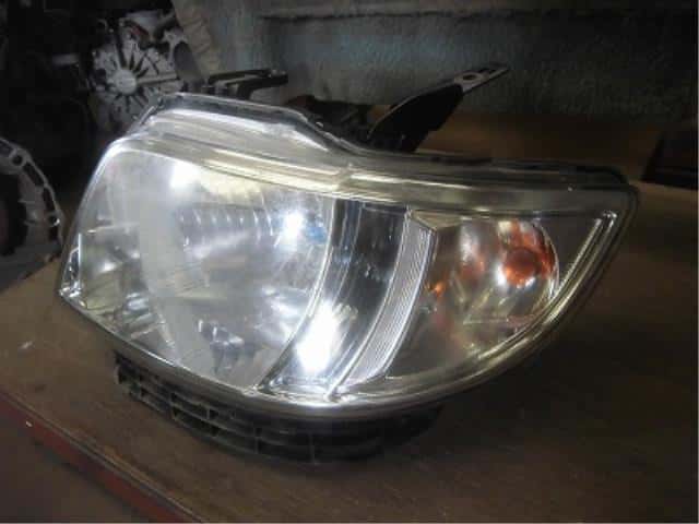 Left Headlight HONDA Zest 2008 DBA-JE1 — photo 2