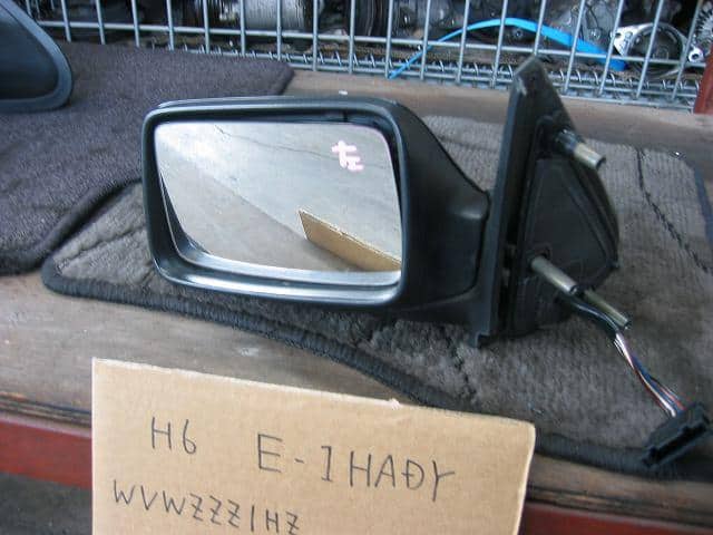 Left Side Mirror VOLKSWAGEN Golf 1994 E-1HADY — photo 1
