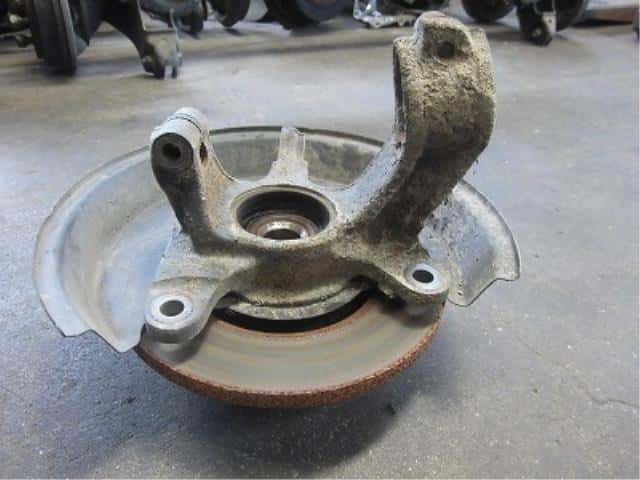 Front Right Knuckle Hub Assembly HONDA Acty 1994 V-HA4 — photo 2