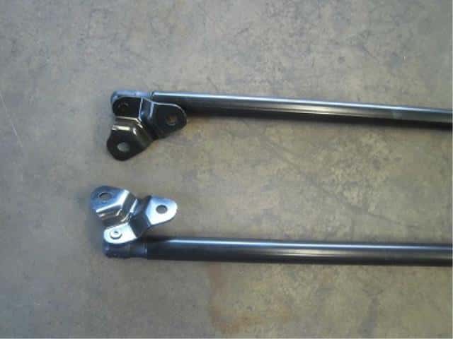 Tail Gate Damper NISSAN Moco 2012 DBA-MG33 — photo 2