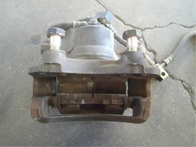 Front Left Caliper NISSAN Primera 2002 UA-QP12 — photo 3