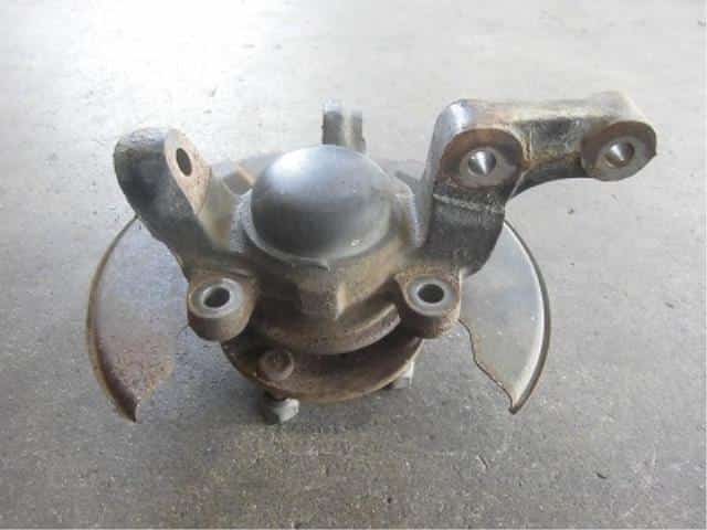 Front Right Knuckle Hub Assembly DAIHATSU Hijet 1999 GD-S200P — photo 3