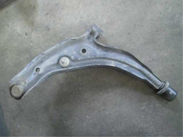 Front Right Lower Control Arm NISSAN Cube 2000 GH-AZ10 — photo 3