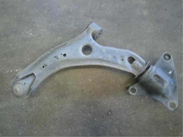 Front Right Lower Control Arm HONDA Fit 2009 DBA-GE6 — photo 3