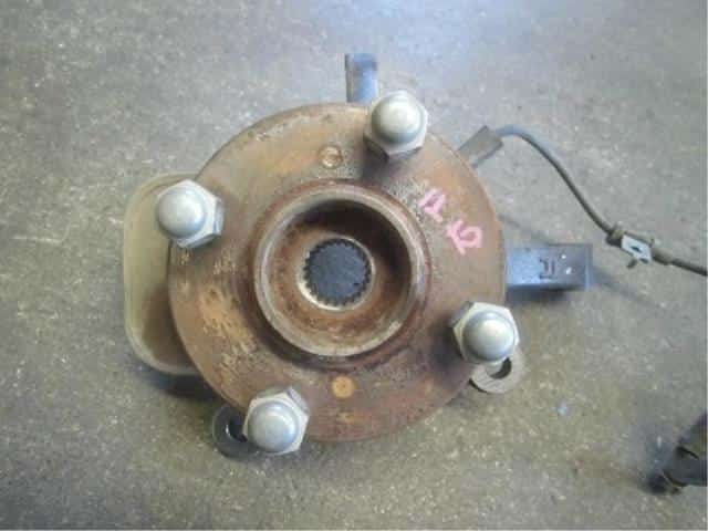 Front Right Knuckle Hub Assembly NISSAN Moco 2007 CBA-MG22 — photo 3