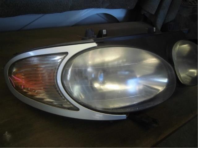Right Headlight TOYOTA Estima Lucida 1999 KD-CXR10 — photo 2