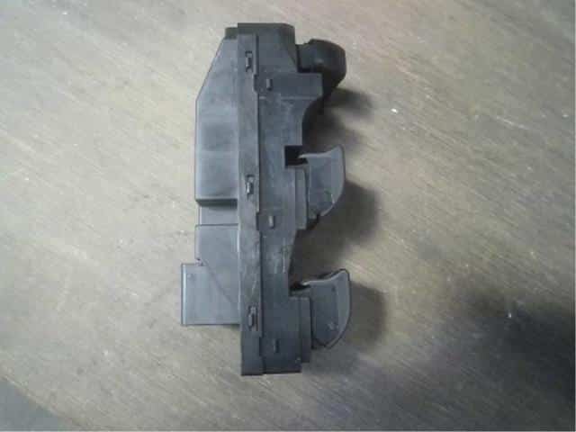 Power Window Switch SUZUKI Wagon R 2009 DBA-MH23S — photo 2