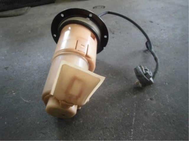 Fuel Pump MITSUBISHI eK Sport 2004 UA-H81W — photo 2