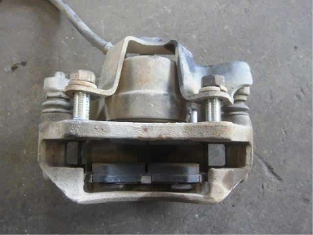 Front Right Caliper SUBARU Sambar 2000 GD-TT2 — photo 3