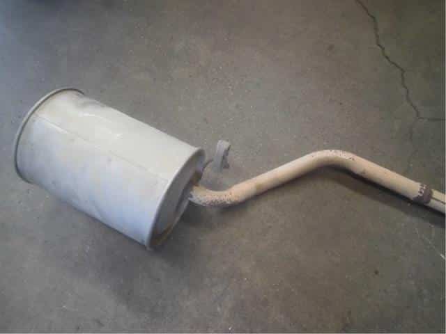 Front Exhaust Pipe DAIHATSU Mira 2001 GF-L700S — photo 4