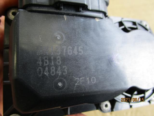 Throttle Body MITSUBISHI Colt 2004 CBA-Z25A — photo 3
