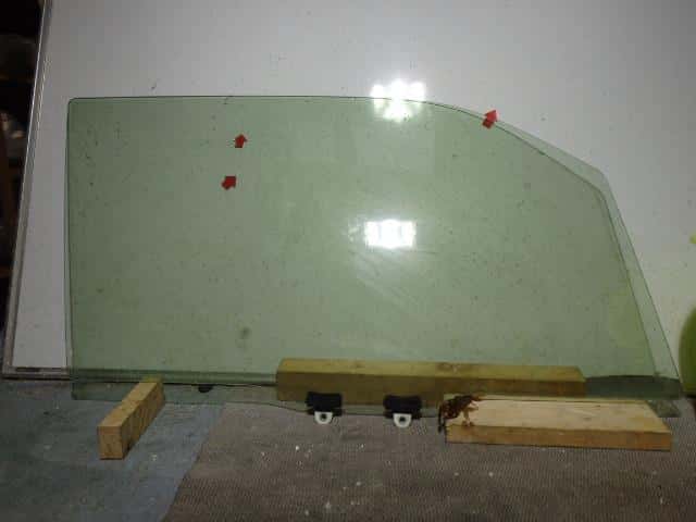 Front Right Door Windshield SUZUKI Wagon R 2013 DBA-MH34S 8450172M00 — photo 1