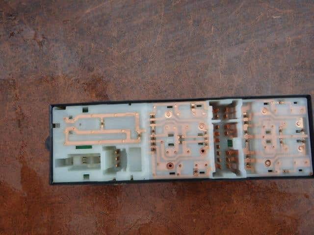 Power Window Switch NISSAN Elgrand 2006 CBA-ME51 — photo 2