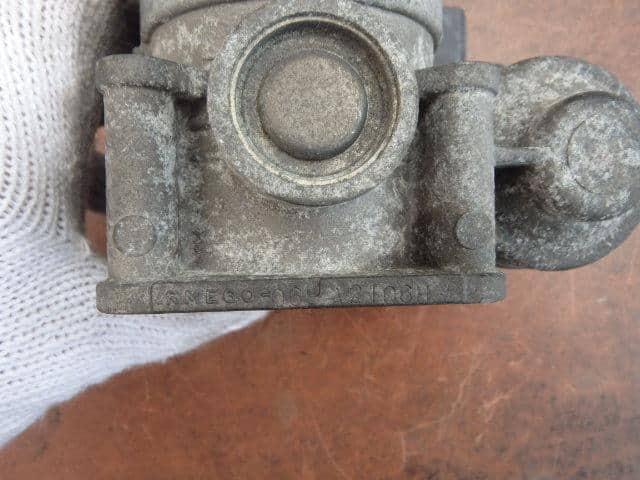 Throttle Body NISSAN Presage 2002 TA-TU30 — photo 3