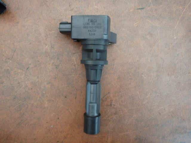 Ignition Coil MAZDA Premacy 2005 DBA-CR3W LFB618100A — photo 1