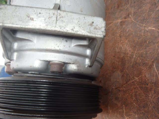 A/C Compressor VOLVO Volvo 60 series 2003 LA-RB5244 — photo 2