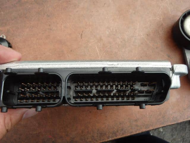 Engine Control Unit Fiat Abarth punto evo 2010 ABA-199144 — photo 2