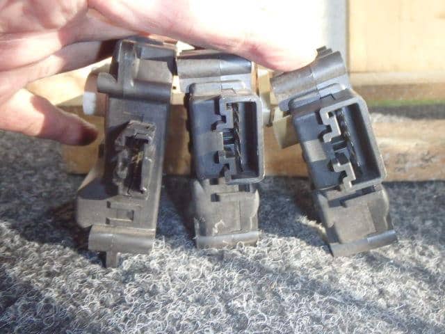 Electrical Component MAZDA Premacy 2005 DBA-CR3W 8610000980 — photo 4