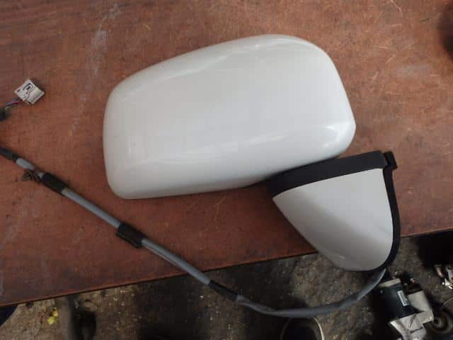 Right Side Mirror DAIHATSU Move 2008 DBA-L175S — photo 1