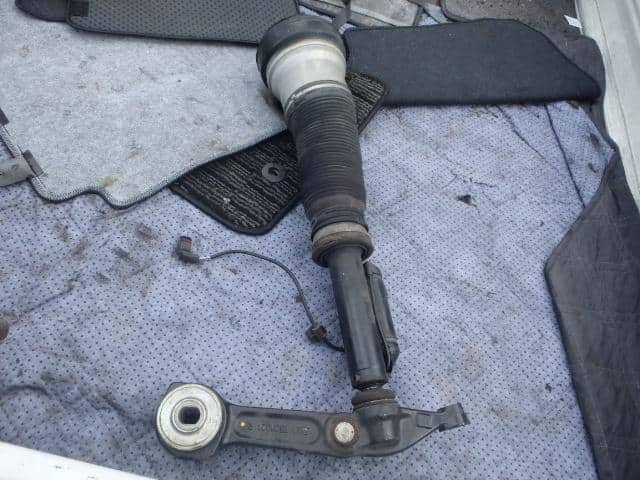 Front Right Strut Assembly MERCEDES-BENZ Benz s class 2001 GF-220065 — photo 2