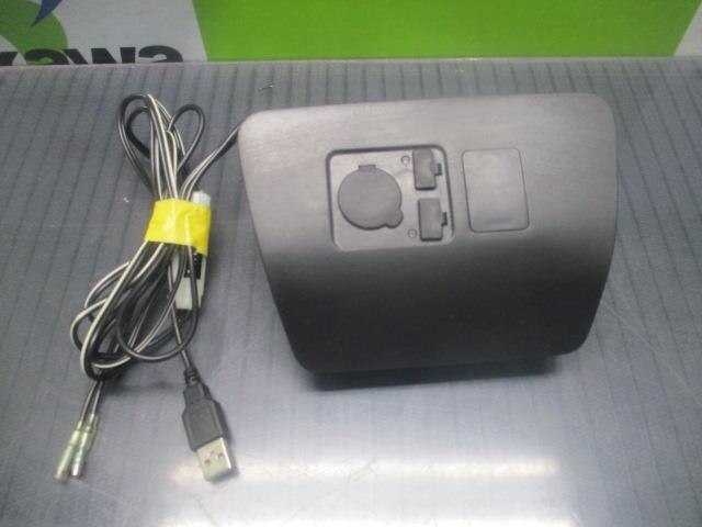 Electrical Component TOYOTA Prius 2013 DAA-ZVW30 — photo 1